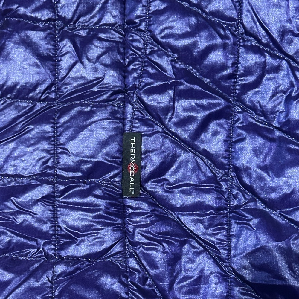 The North Face Thermoball Jacket - Picture 10 of 10